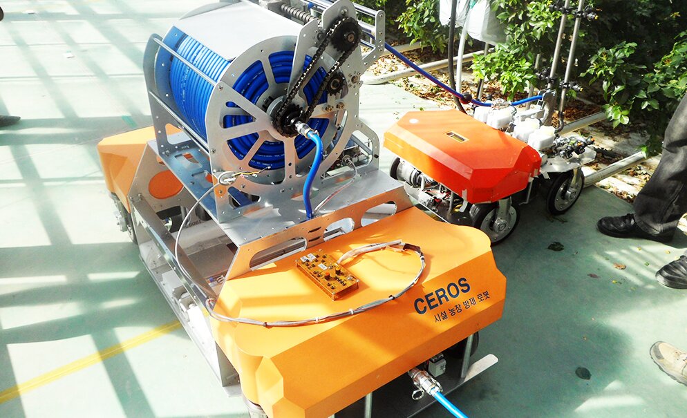 Insect Control Robot for Controlled Agriculture